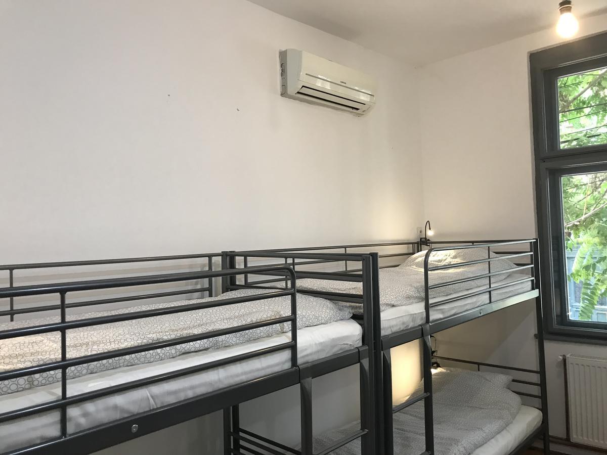 Passpartout Hostel Тімішоара Екстер'єр фото