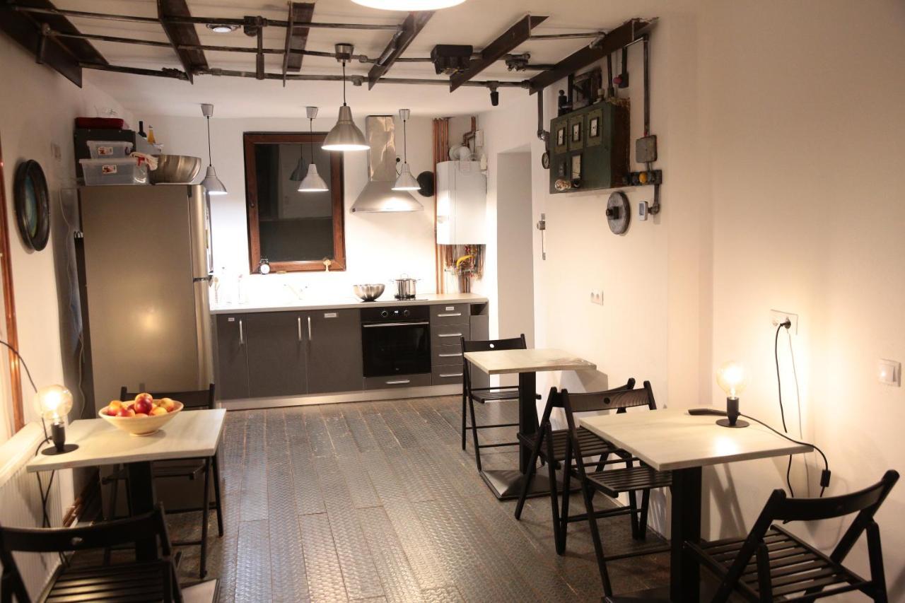 Passpartout Hostel Тімішоара Екстер'єр фото